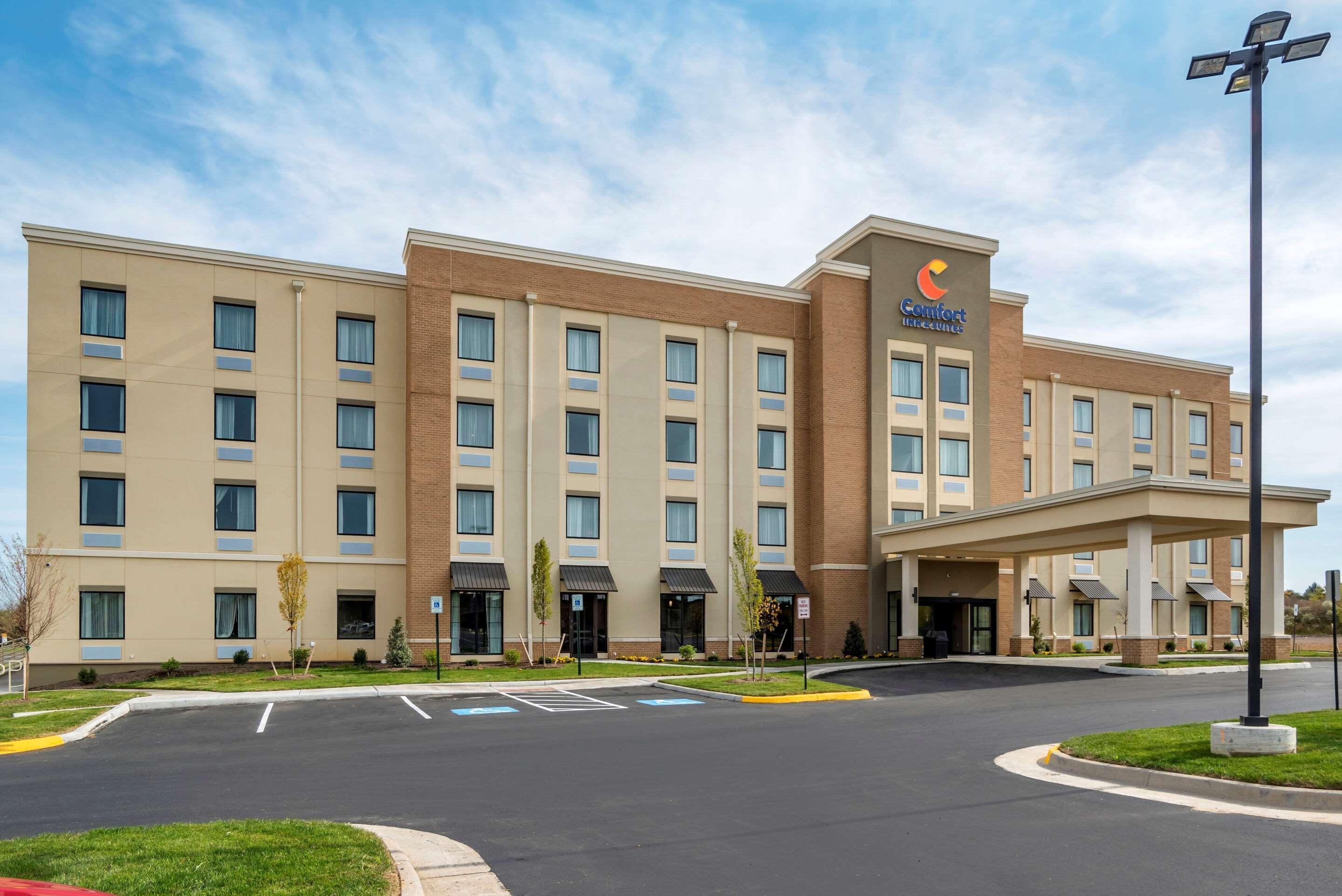 Comfort Inn & Suites Winchester Exterior foto